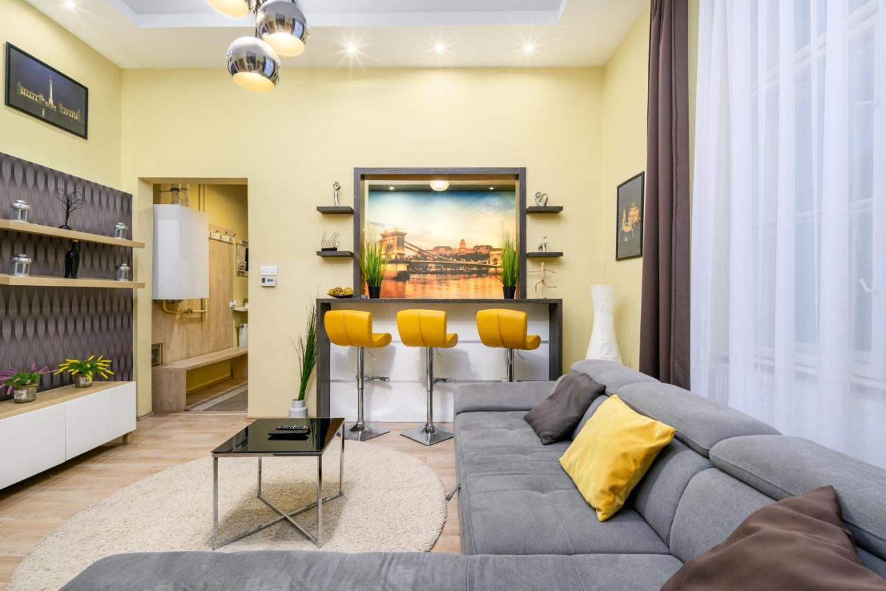 Downtown Deluxe-Two Bedroom Apartment With Sauna Budapest Exteriör bild