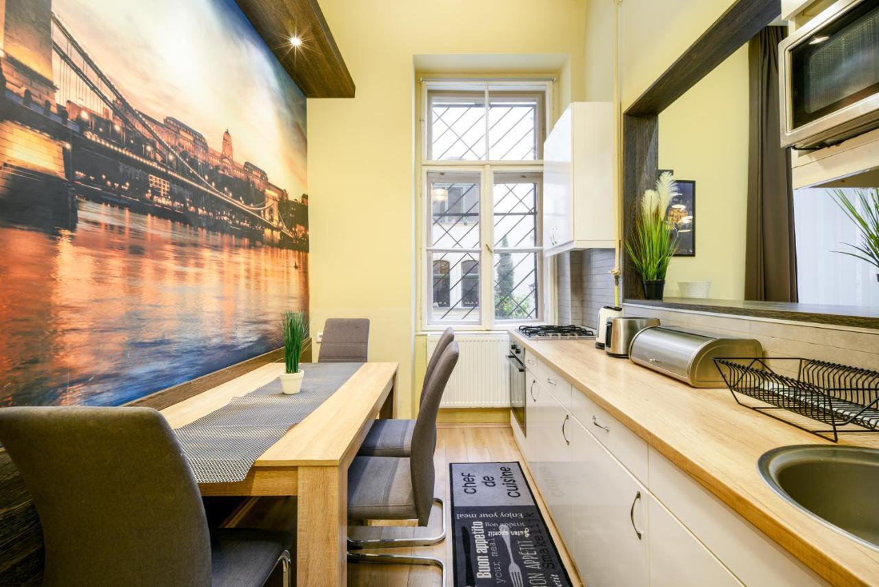 Downtown Deluxe-Two Bedroom Apartment With Sauna Budapest Exteriör bild